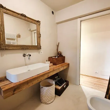 Appartement Hostdomus - Modern Loft *