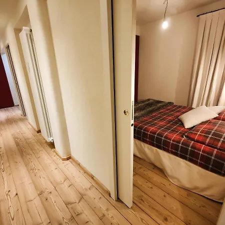 Hostdomus - Modern Loft Apartman Sestriere